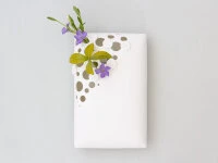 Japanische Vase Act/ Odd, Weiß